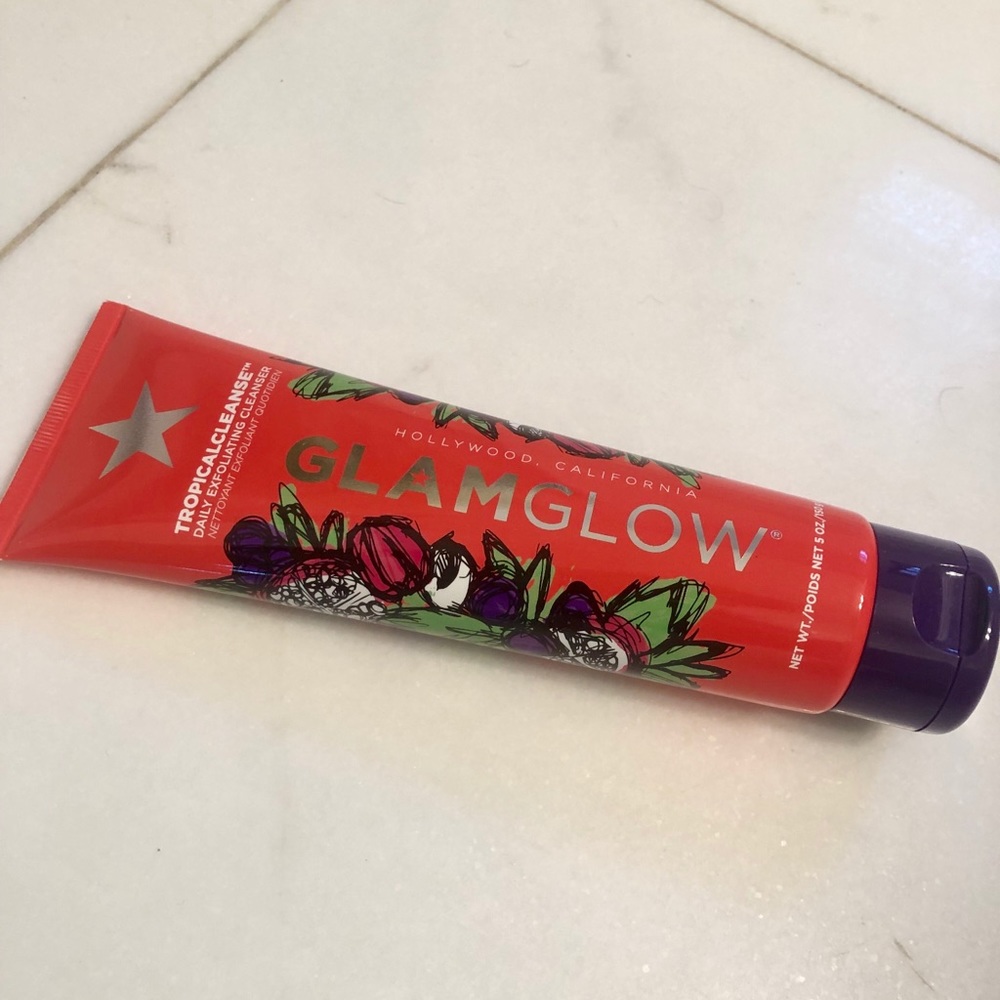 GlamGlow - Tropical Cleanse, exfoliating cleanser